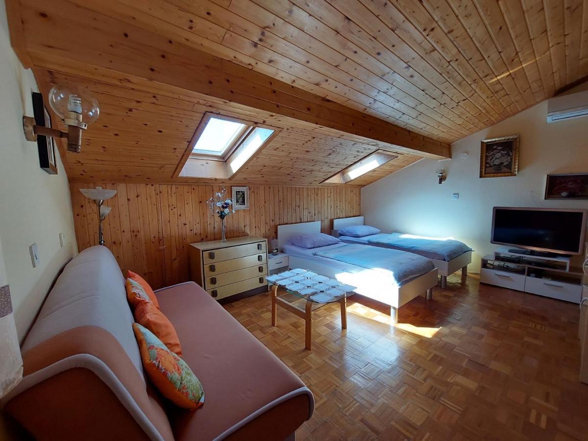 Apartments Faran Цриквеница Экстерьер фото
